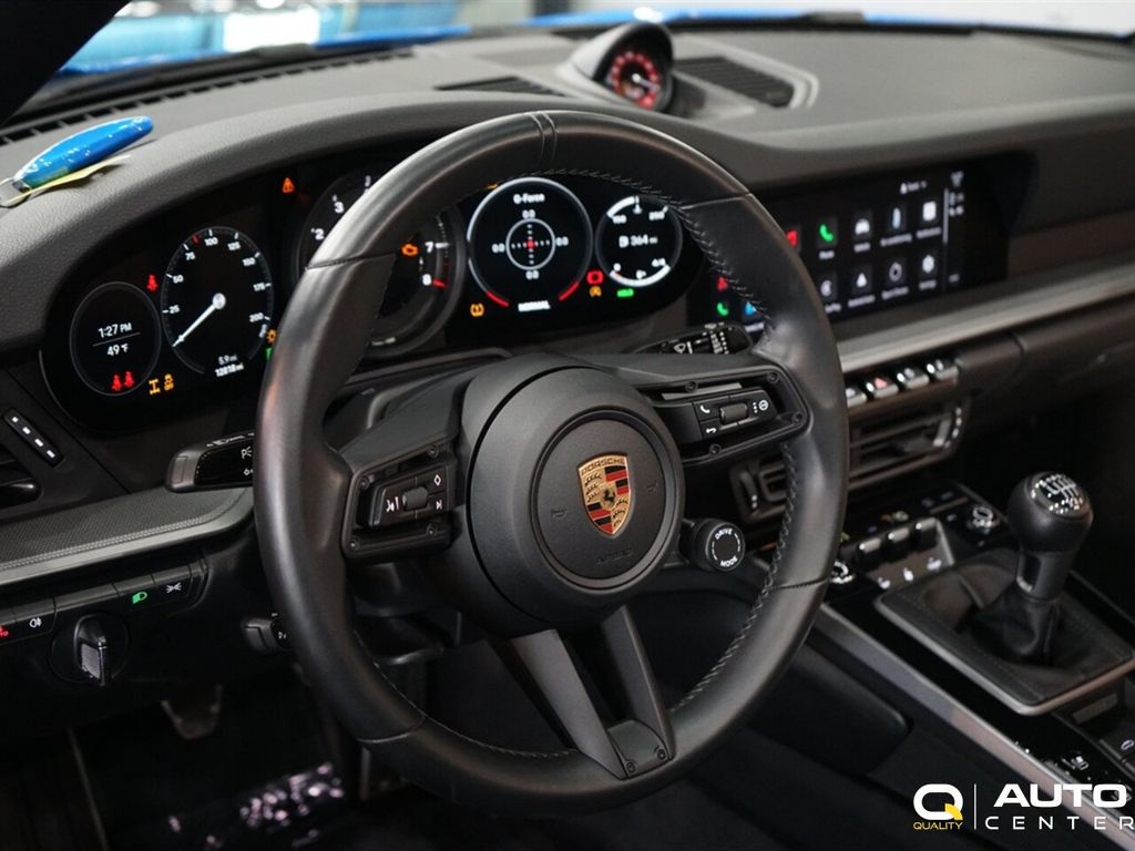 2022 Porsche 911  - 22962394 - 27
