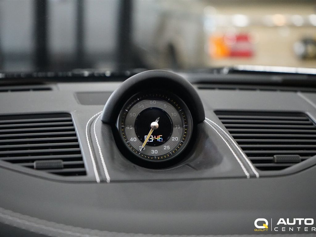 2022 Porsche 911  - 23071264 - 26
