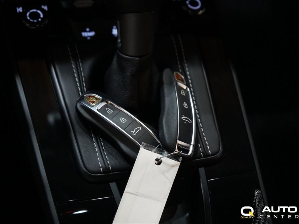 2022 Porsche 911  - 23071264 - 34