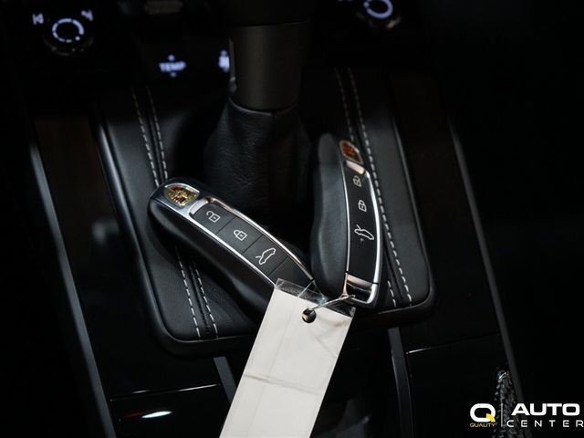 2022 Porsche 911  - 23071264 - 34