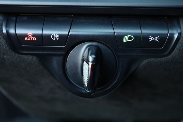 2022 Porsche 911  - 23003363 - 36