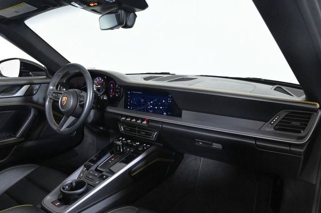 2022 Porsche 911 Carrera - 23012540 - 16