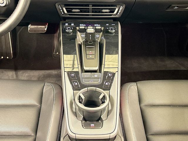 2022 Porsche 911 Carrera - 23017557 - 12