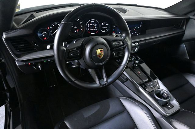 2022 Porsche 911 Carrera - 23031527 - 3