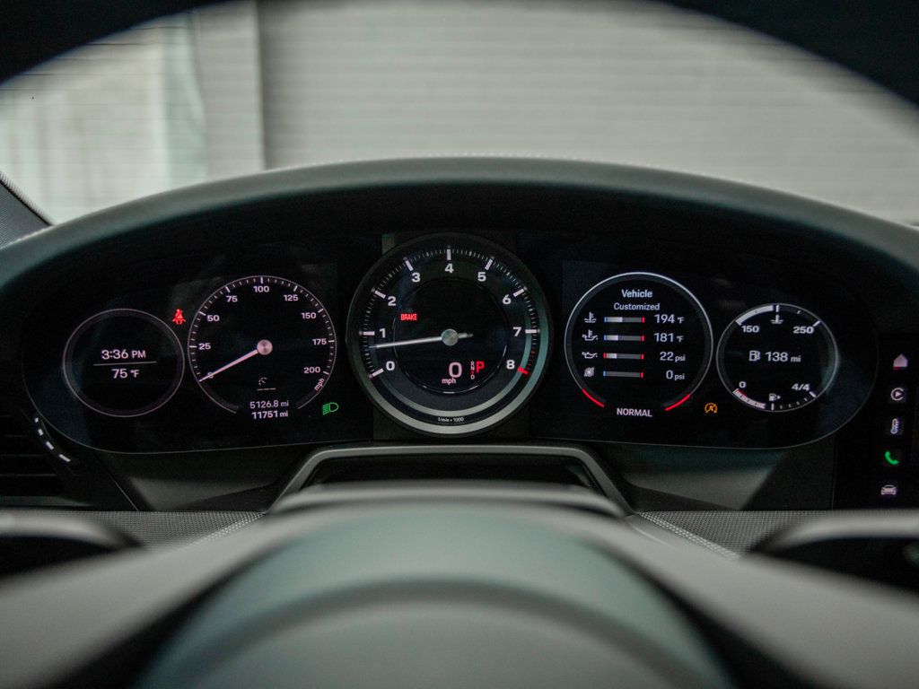 2022 Porsche 911 4 Coupe photo 21