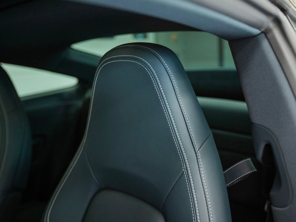2022 Porsche 911 4 Coupe photo 27