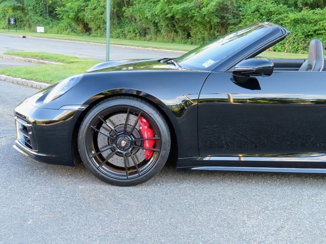 2022 Porsche 911 Carrera 4 GTS Cabriolet - 23045160 - 9