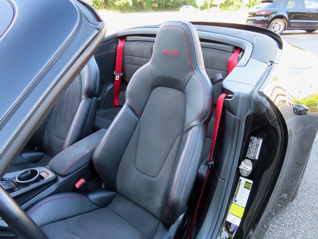 2022 Porsche 911 Carrera 4 GTS Cabriolet - 23045160 - 24