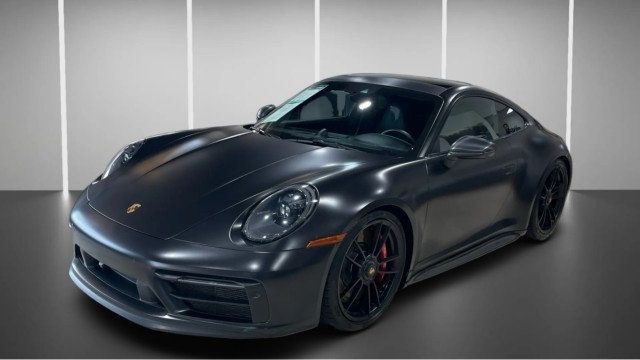 2022 Porsche 911 Carrera 4 GTS Coupe - 23073848 - 7