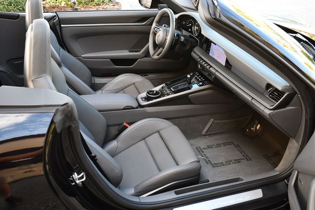 2022 Porsche 911 Carrera 4S Cabriolet W/Premium Package and Navigation - 22946612 - 50