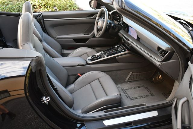 2022 Porsche 911 Carrera 4S Cabriolet W/Premium Package and Navigation - 22946612 - 52