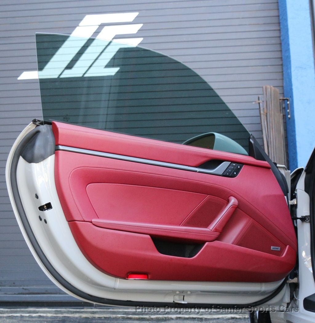 2022 Porsche 911 Carrera 4S Coupe - 22975948 - 15