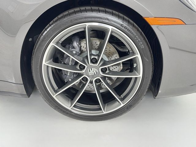 2022 Porsche 911 Carrera Coupe - 23054843 - 33