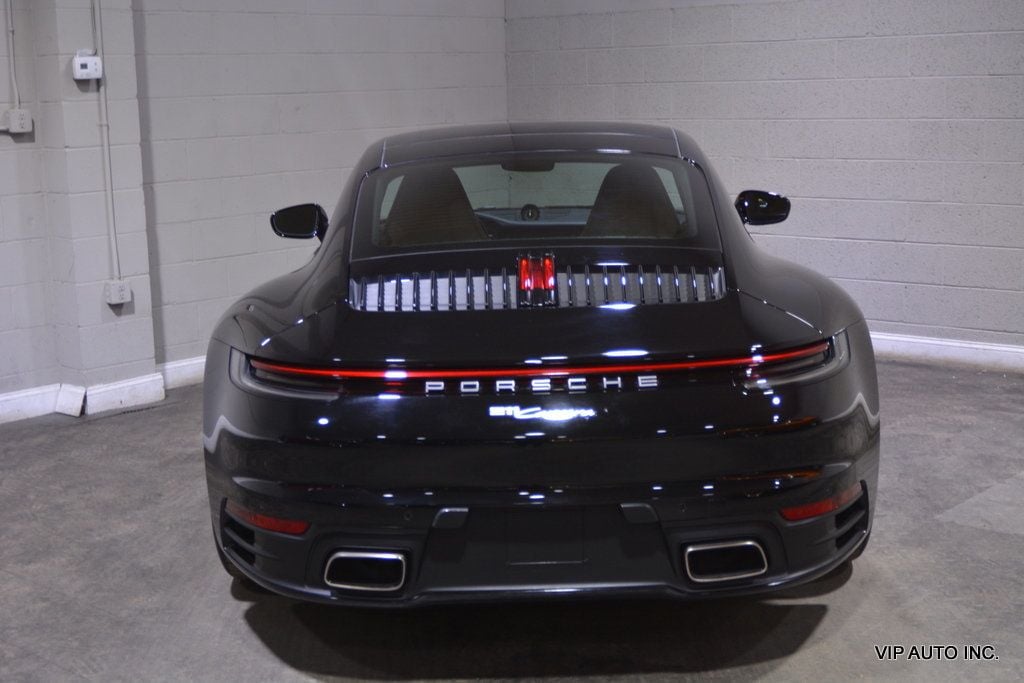 2022 Porsche 911 Carrera Coupe - 22638215 - 9