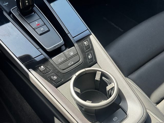 2022 Porsche 911 Carrera Coupe - 23063948 - 13