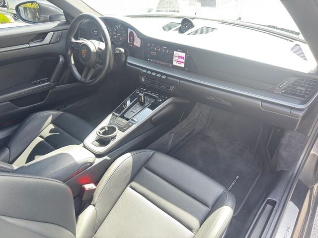 2022 Porsche 911 Carrera Coupe - 23063948 - 17