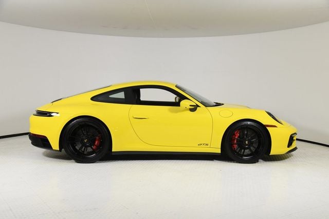 2022 Porsche 911 Carrera GTS - 22385471 - 5