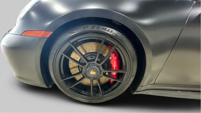 2022 Porsche 911 Carrera GTS Coupe - 23073848 - 19