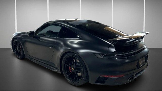 2022 Porsche 911 Carrera GTS Coupe - 23073848 - 4