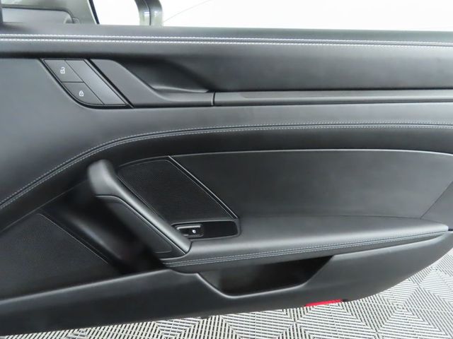 2022 Porsche 911 Carrera S Cabriolet - 22894166 - 32