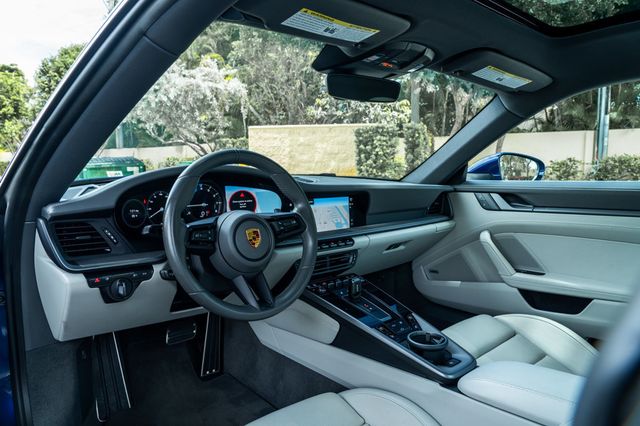 2022 Porsche 911 Carrera S Coupe - 22909221 - 13