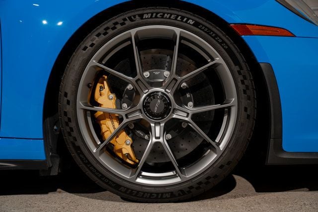 2022 Porsche 911 GT3 Coupe - 23039205 - 19