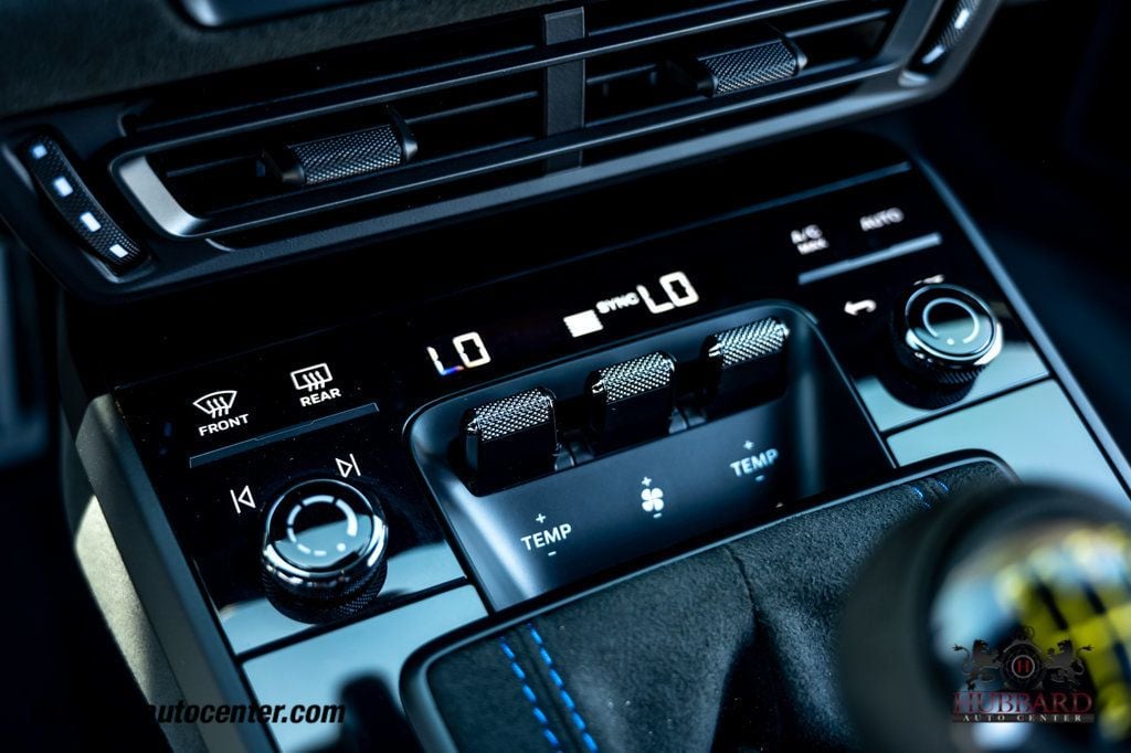 2022 Porsche 911 GT3 Coupe - 23038211 - 23