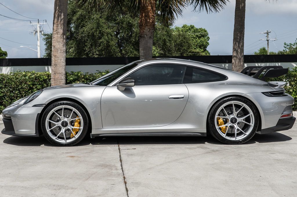 2022 Porsche 911 GT3 Coupe photo 4