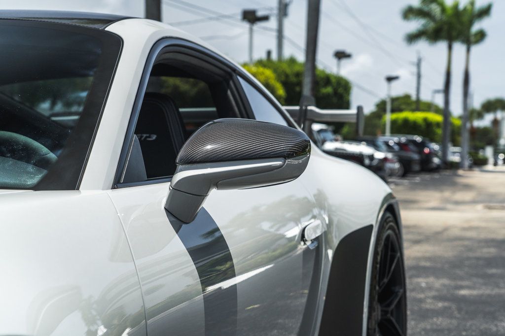 2022 Porsche 911 GT3 Coupe photo 16