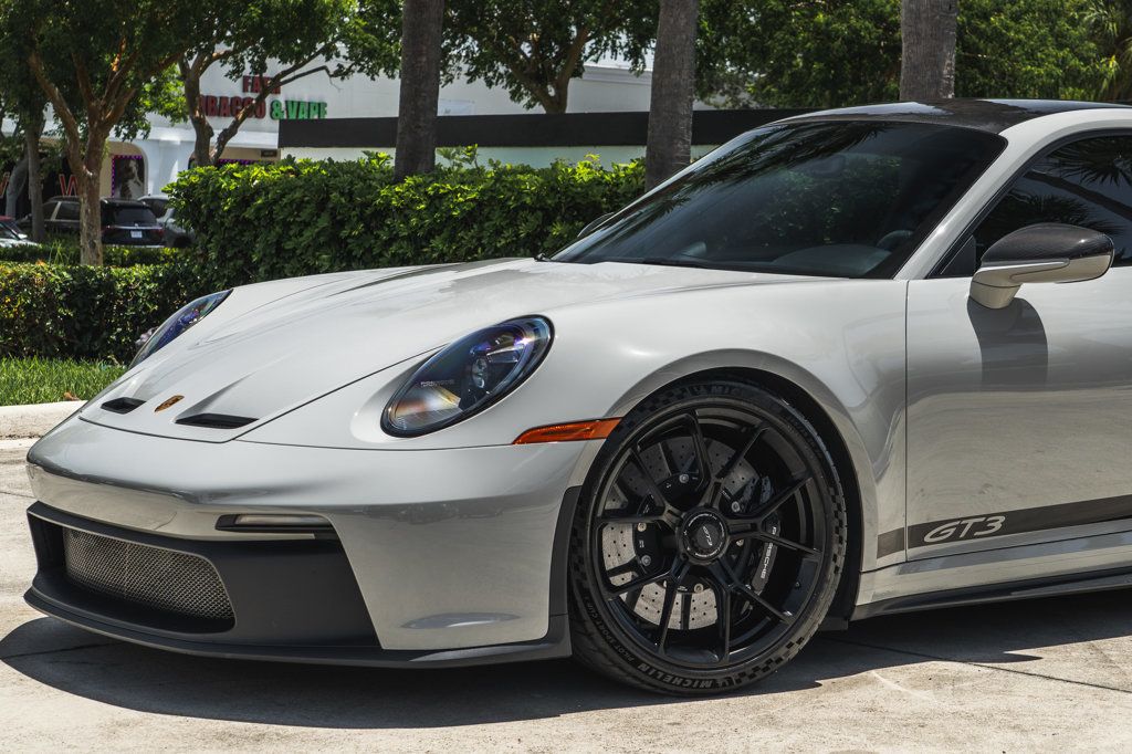 2022 Porsche 911 GT3 Coupe photo 2