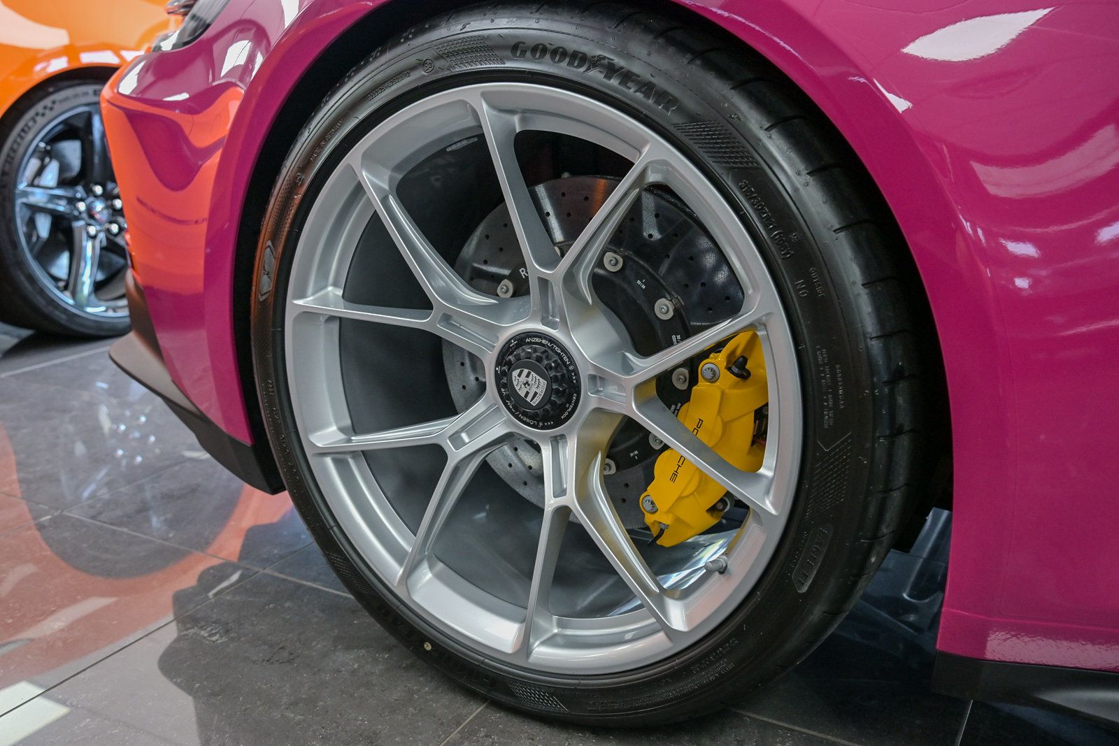 2022 Porsche 911 GT3 Coupe Touring photo 17