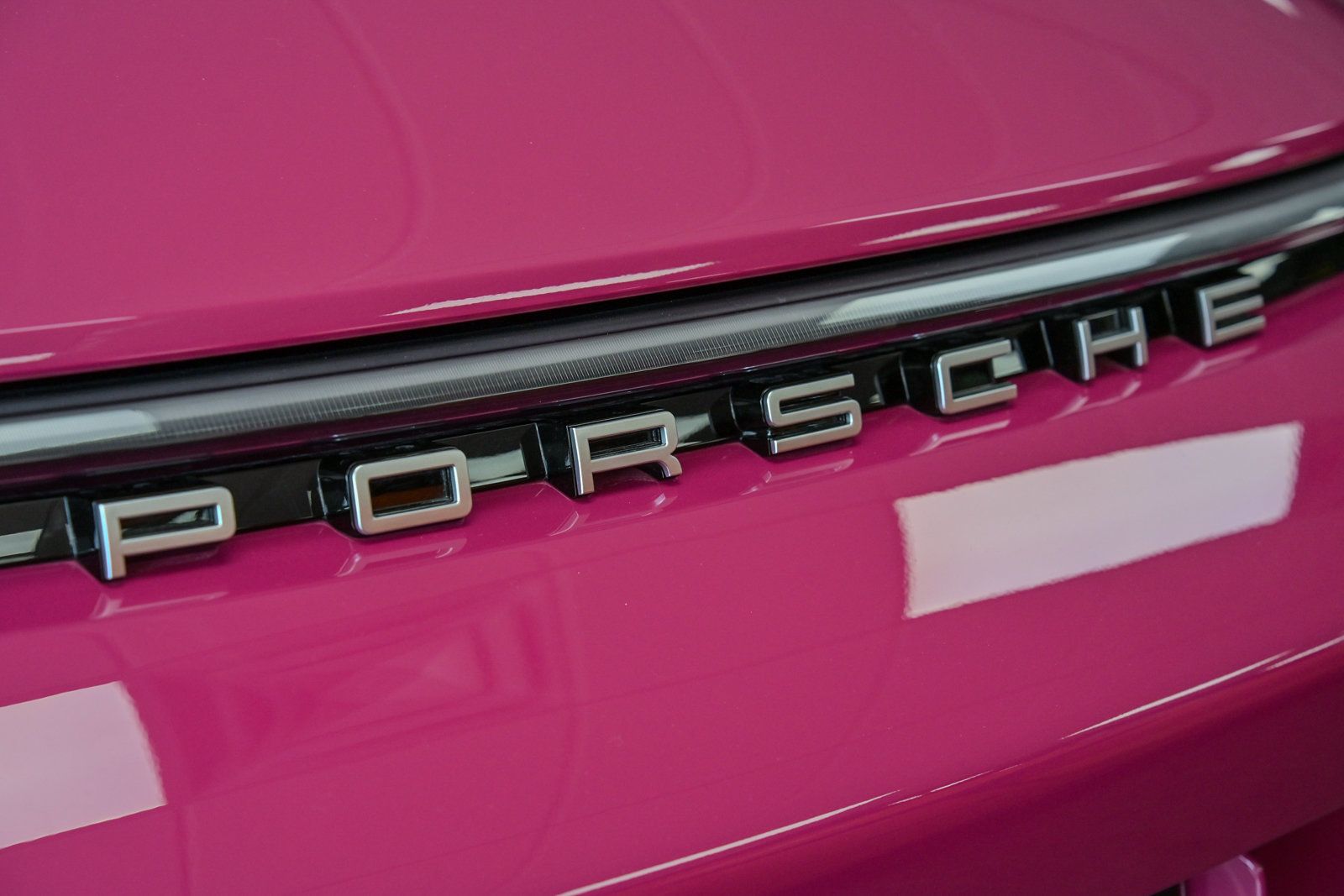 2022 Porsche 911 GT3 Coupe Touring photo 20