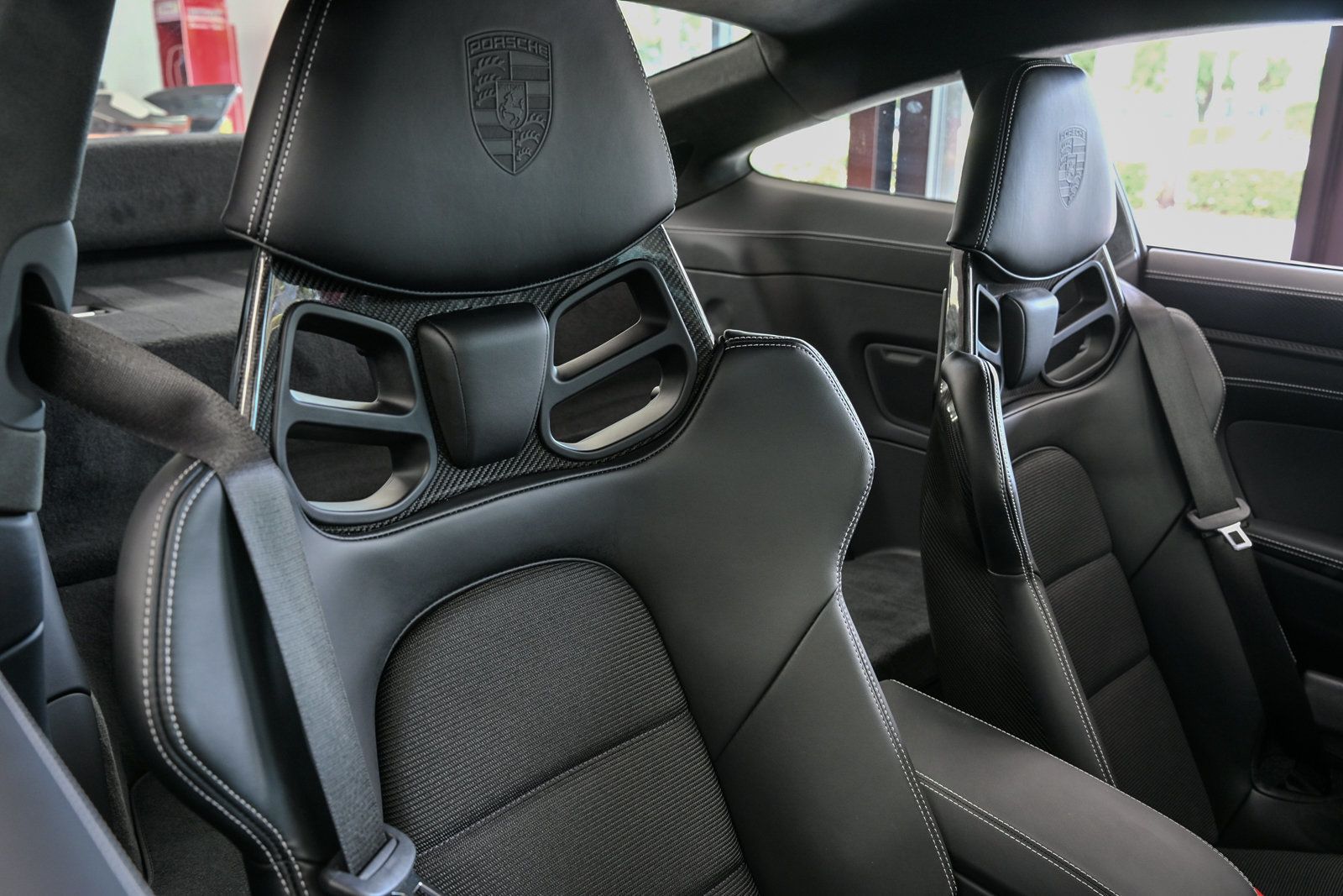2022 Porsche 911 GT3 Coupe Touring photo 24