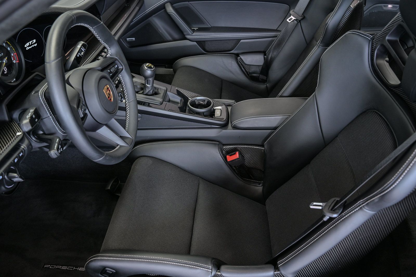 2022 Porsche 911 GT3 Coupe Touring photo 30