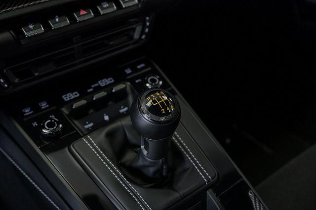 2022 Porsche 911 GT3 Coupe w/Touring Package - 22917127 - 42