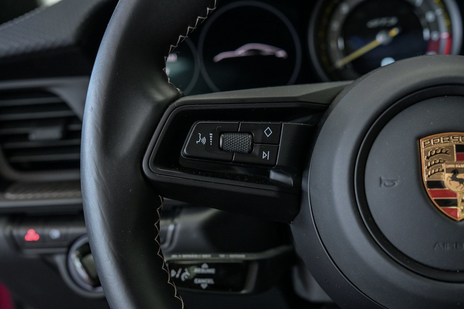 2022 Porsche 911 GT3 Coupe Touring photo 43