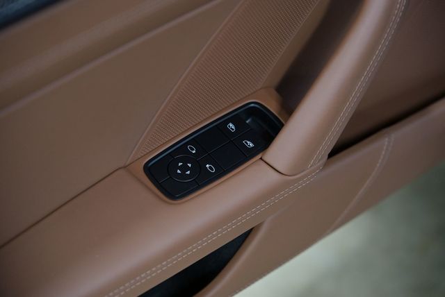 2022 Porsche 911 GT3 Coupe w/Touring Package - 22986089 - 23