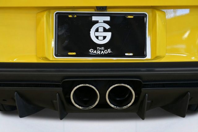 2022 Porsche 911 GT3 Coupe w/Touring Package - 23069084 - 9