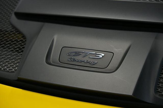 2022 Porsche 911 GT3 Coupe w/Touring Package - 23069084 - 21
