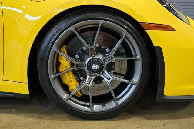 2022 Porsche 911 GT3 Coupe w/Touring Package - 23069084 - 22