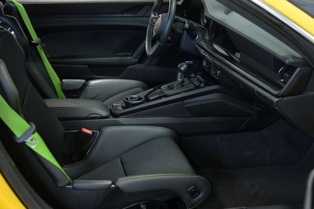 2022 Porsche 911 GT3 Coupe w/Touring Package - 23069084 - 38