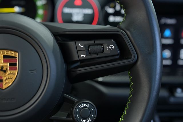 2022 Porsche 911 GT3 Coupe w/Touring Package - 23069084 - 48