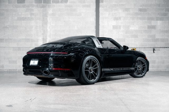 2022 Porsche 911 Targa 4 GTS Coupe photo 3
