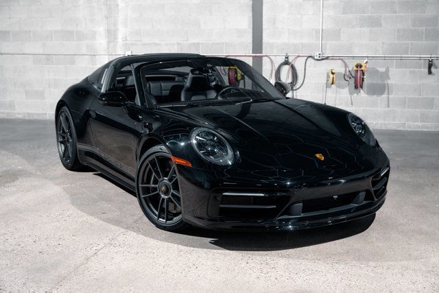 2022 Porsche 911 Targa 4 GTS Coupe photo 30