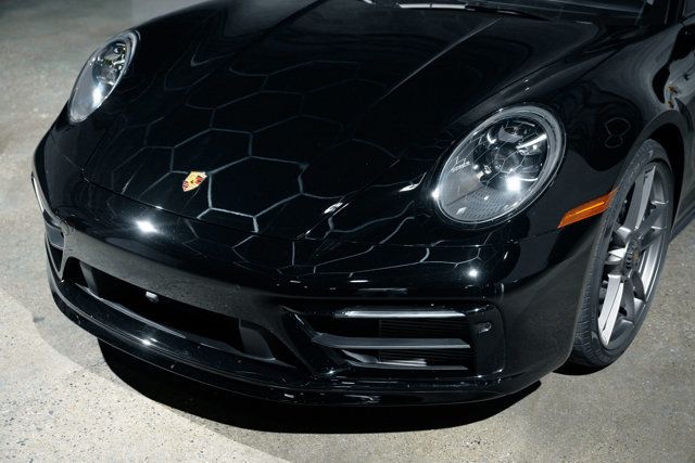 2022 Porsche 911 Targa 4 GTS Coupe photo 31