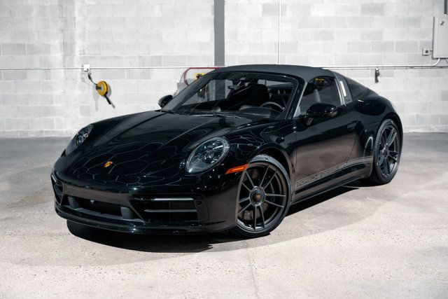 2022 Porsche 911 Targa 4 GTS Coupe photo 33