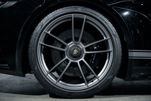 2022 Porsche 911 Targa 4 GTS Coupe photo 46