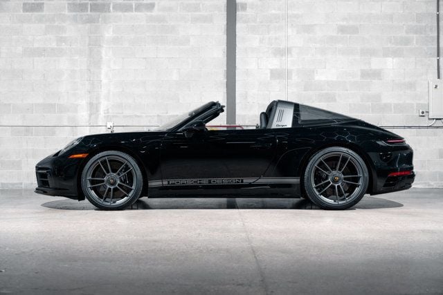 2022 Porsche 911 Targa 4 GTS Coupe photo 6