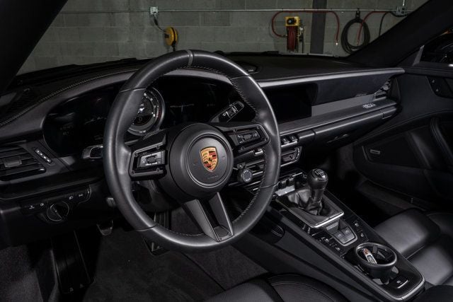 2022 Porsche 911 Targa 4 GTS Coupe photo 9