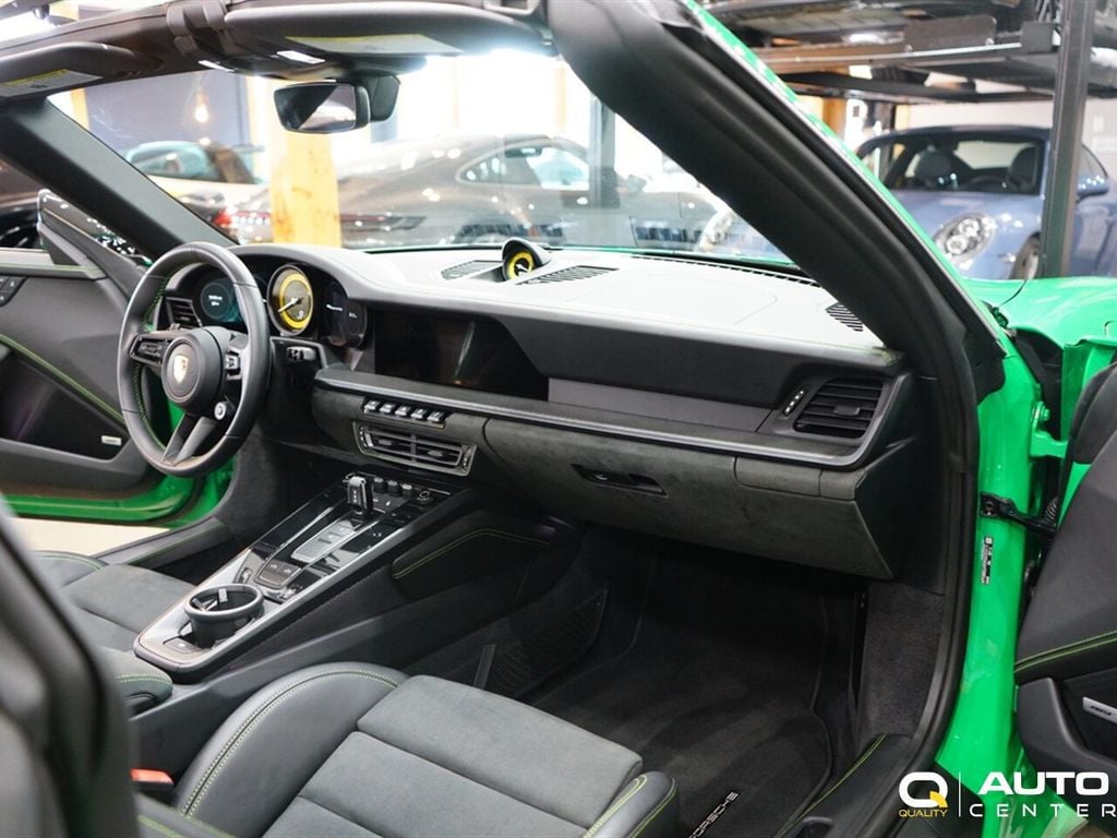 2022 Porsche 911 Targa 4 GTS - 22665098 - 43